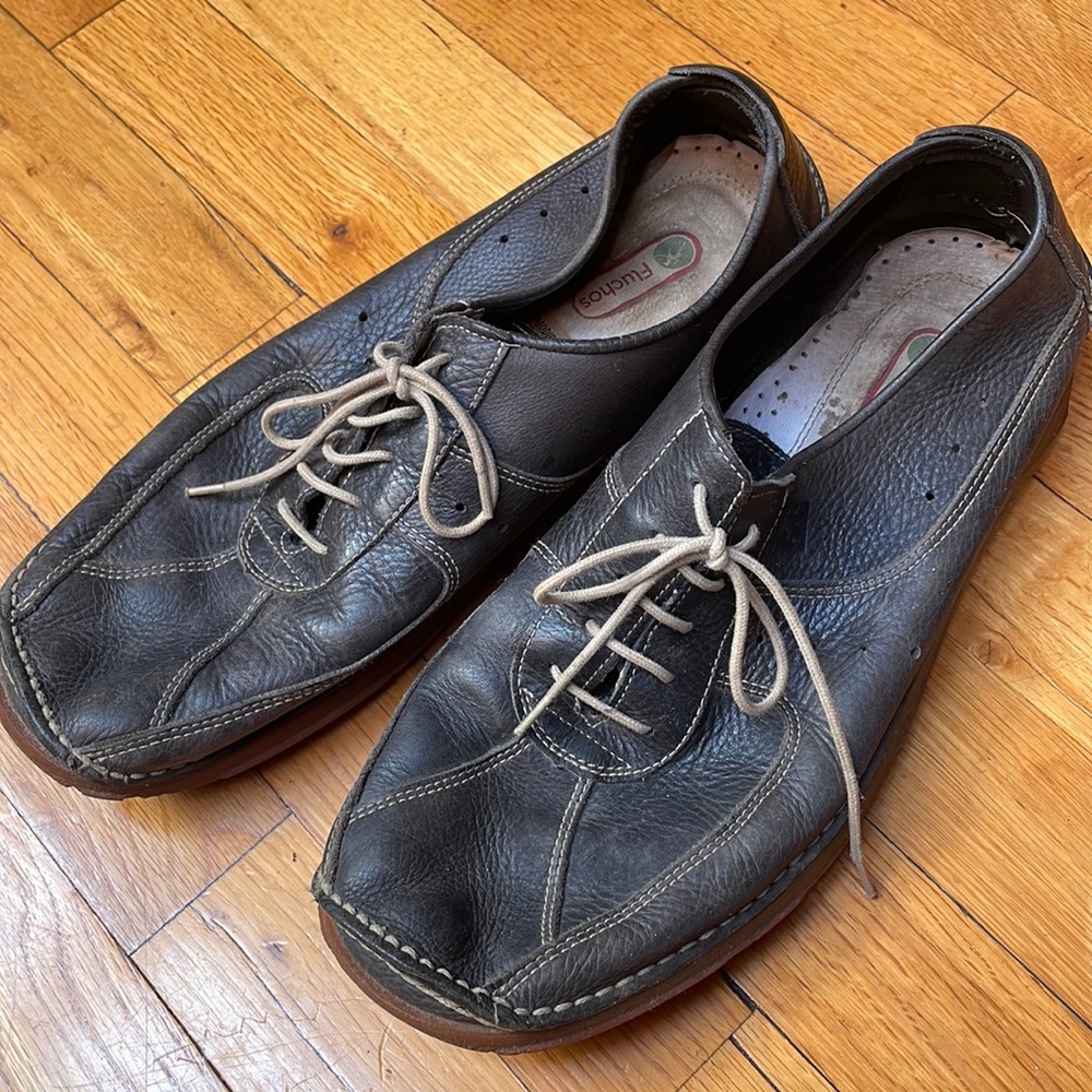 Fluchos leather shoes, size 43 Europe